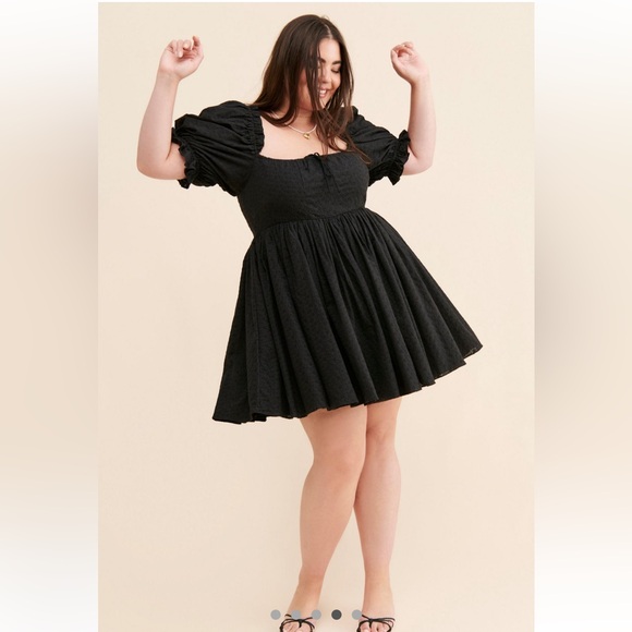 Selkie Dresses & Skirts - Selkie Black Beach Day Puff Sleeve Dress